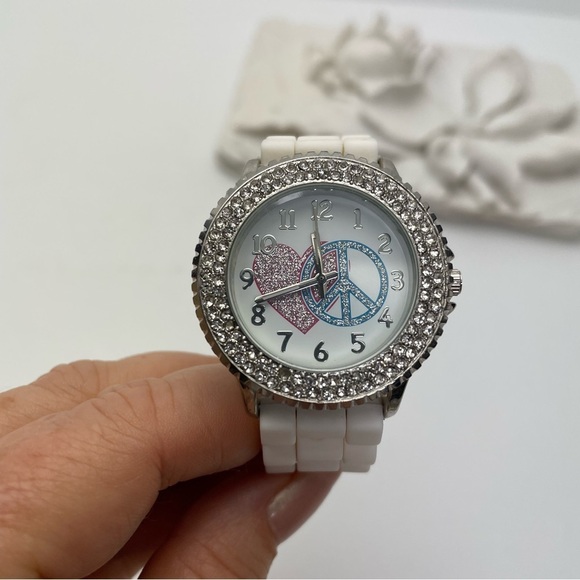 Frenzy New York Love & Peace Watch - Picture 2 of 11